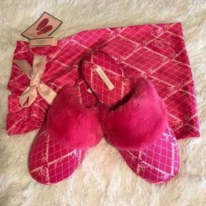Victoria's Secret Satin Faux Fur Signature Slipper